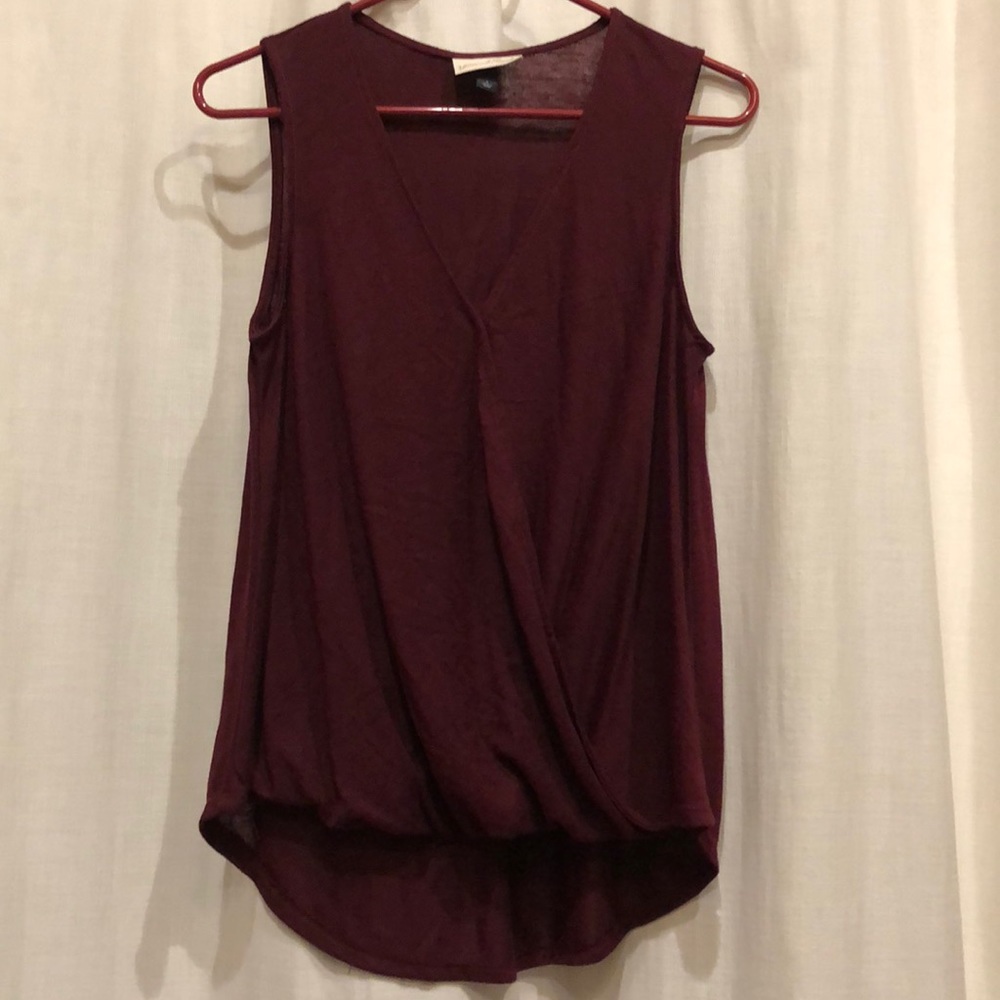 Universal Thread Tank Top - Picture 2 of 3